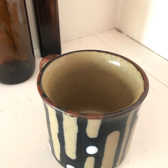 Vintage neutral ceramic mug polkadots - Picture 4 of 5